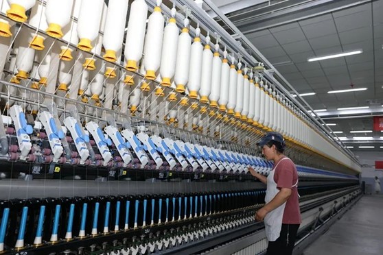 Вся отрасль текстильной и швейной промышленности Кашгара уже обеспечила занятость более чем 30 тысяч человек.