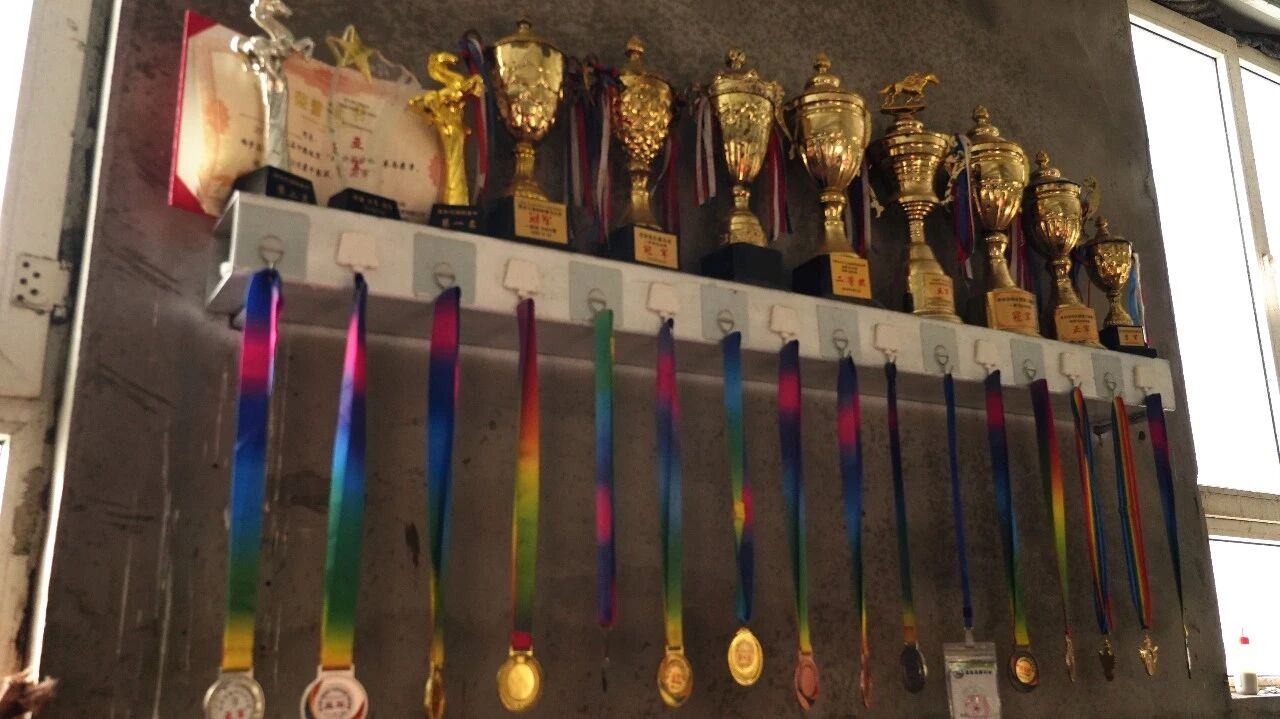 Счастливая «наука скачек» Юй Лихуа.