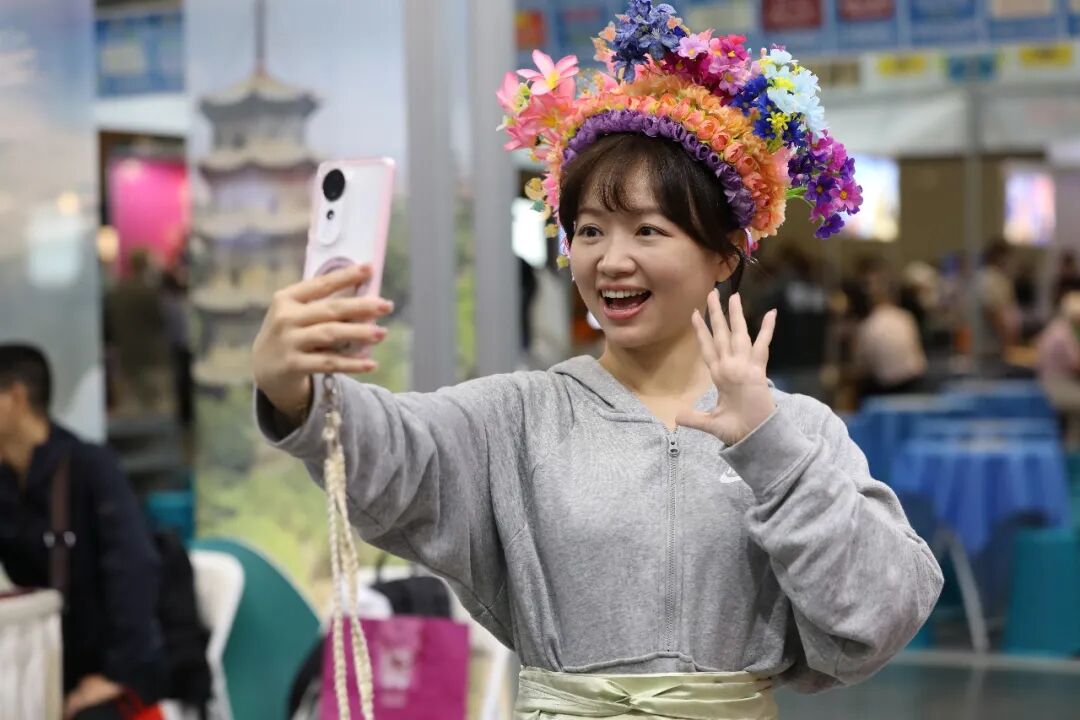 Истории Си Цзиньпина о «двух сессиях». «Вы когда-нибудь исполняли сяншэн о миньнаньском диалекте?»